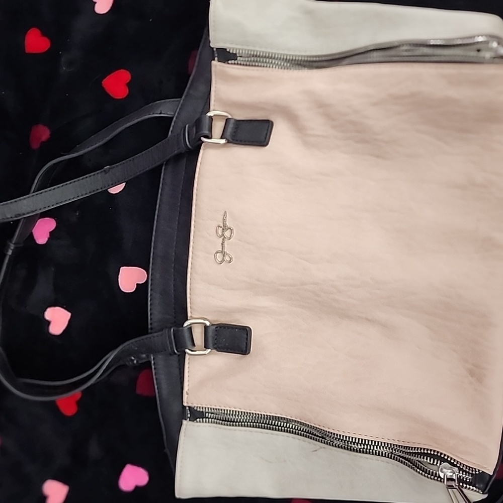 Jessica Simpsons purse